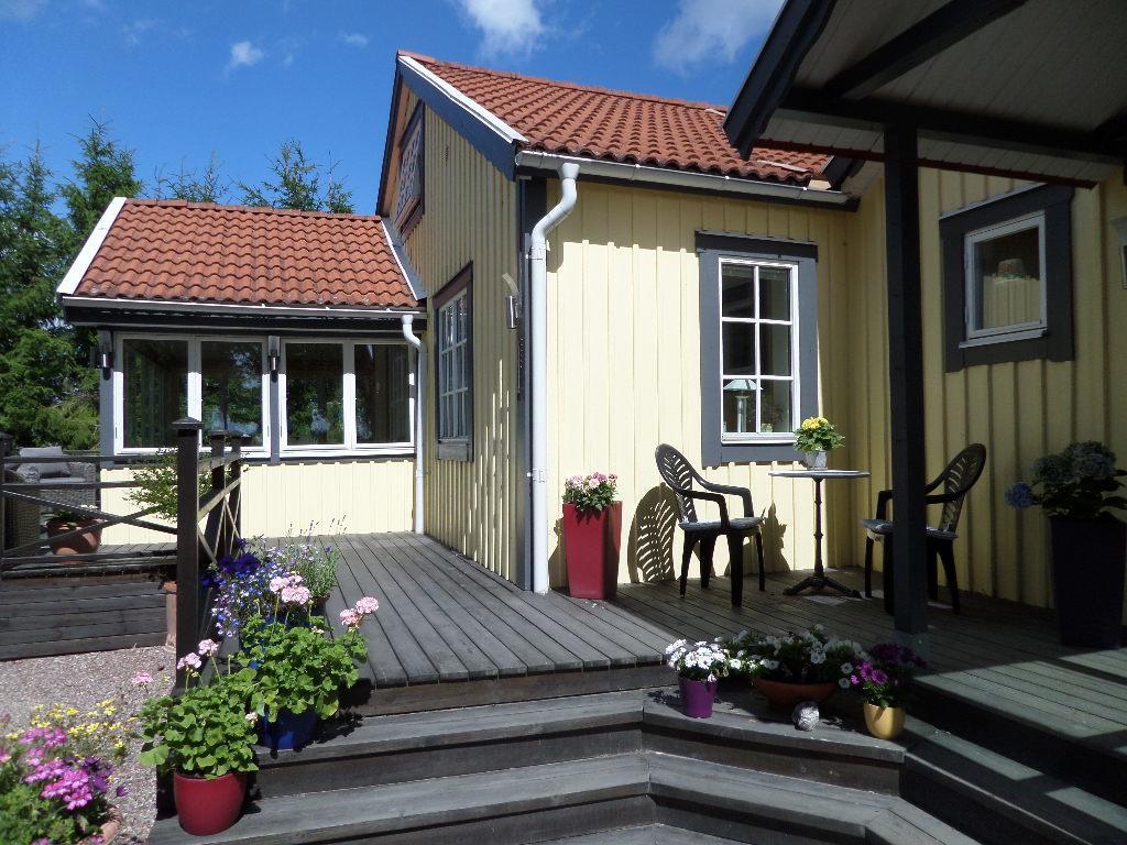 Skogis Bed & Breakfast Katrineholm Exterior photo